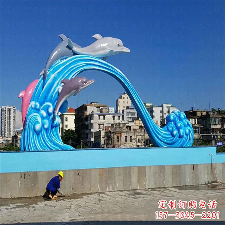 河源玻璃钢大型景观海豚雕塑-游泳馆游乐场景观雕塑