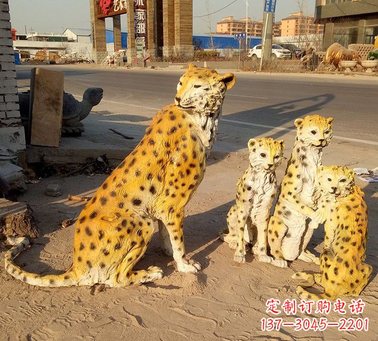 河源玻璃钢仿真豹子雕塑