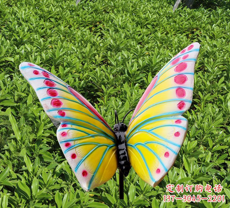 河源玻璃钢仿真蝴蝶插件，公园草丛昆虫雕塑