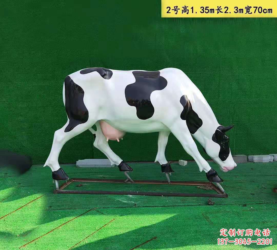 河源玻璃钢花牛雕塑园林农场动物雕塑