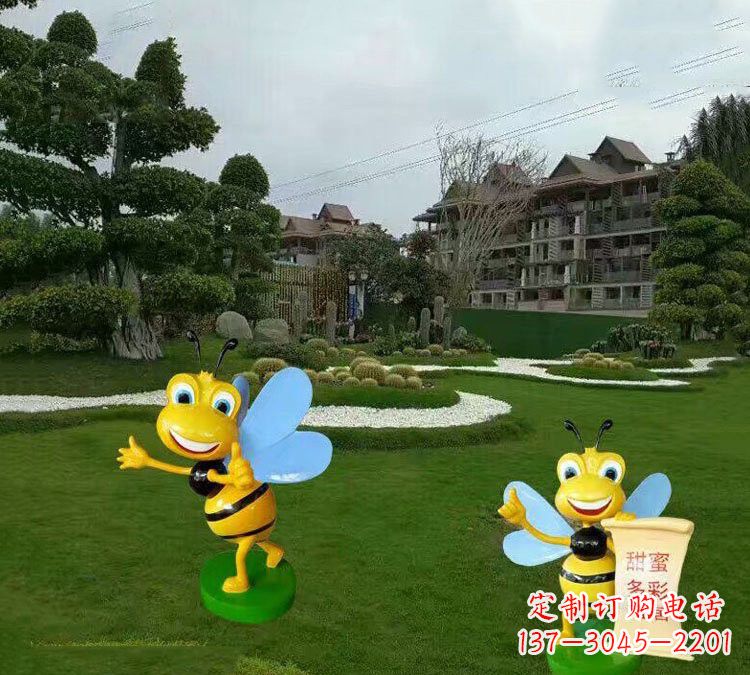 河源精美的玻璃钢卡通小蜜蜂雕塑