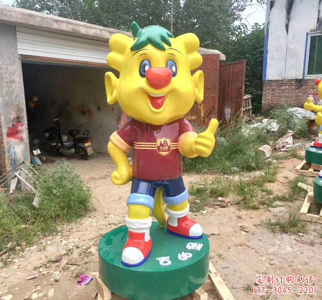 河源玻璃钢卡通小牛雕塑