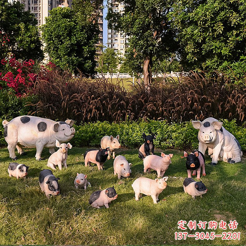 河源玻璃钢树脂仿真猪雕塑-公园农家院仿真动物雕塑摆件