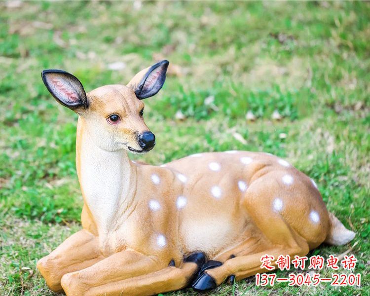 河源玻璃钢卧姿梅花鹿