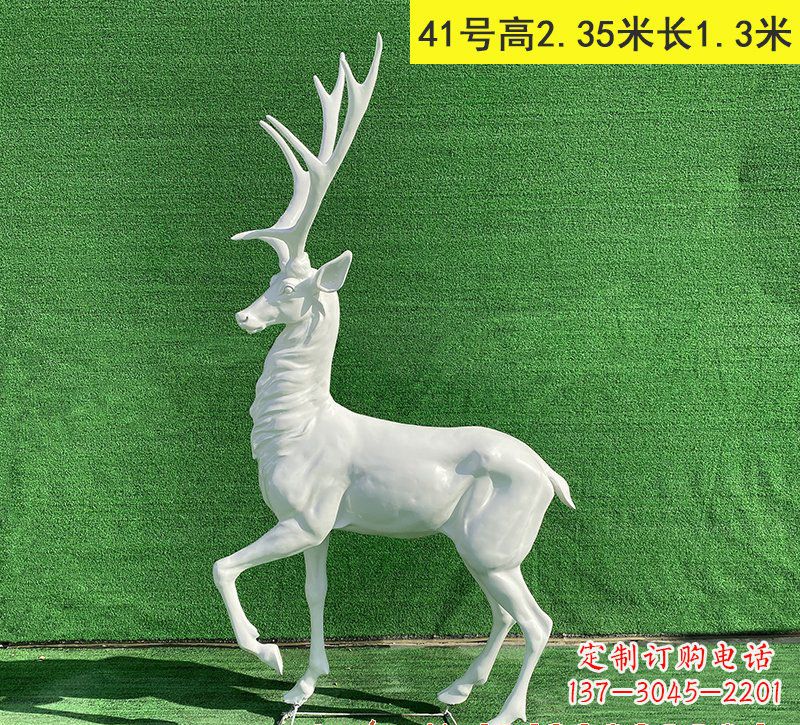 河源玻璃钢驯鹿雕塑