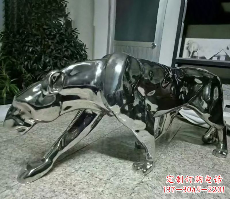河源精美绝伦的不锈钢豹子雕塑
