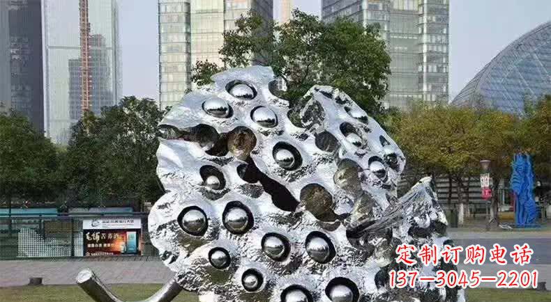 河源不锈钢城市莲蓬雕塑1