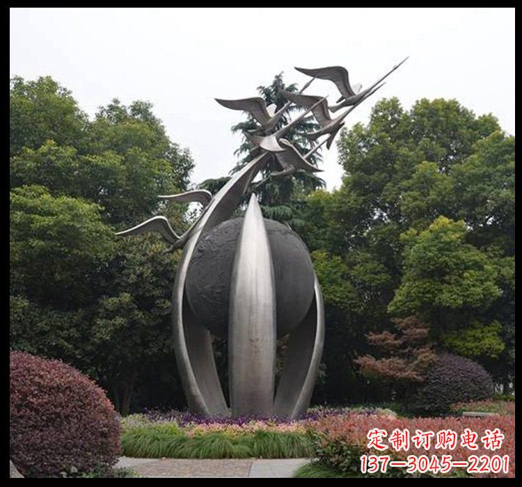 河源不锈钢抽象飞翔的天鹅雕塑