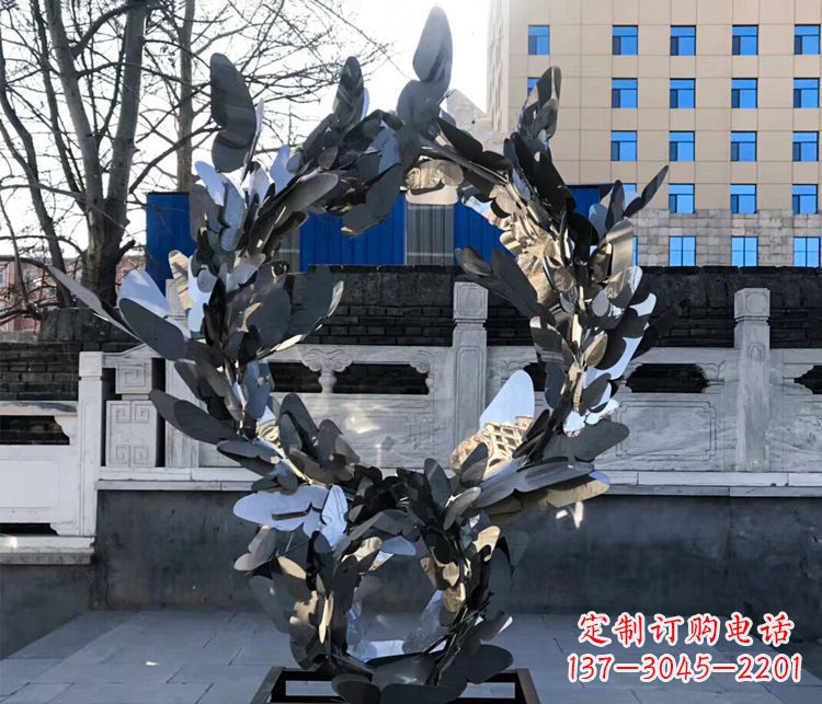 河源不锈钢抽象蝴蝶花环景观雕塑