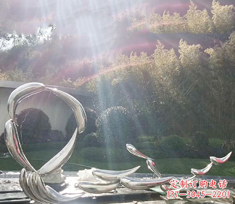 河源不锈钢抽象鲤鱼雕塑