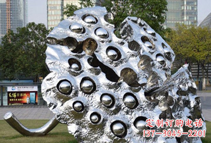 河源不锈钢抽象莲蓬雕塑