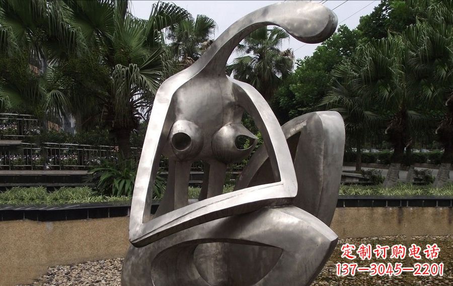 河源不锈钢抽象美女人物雕塑2