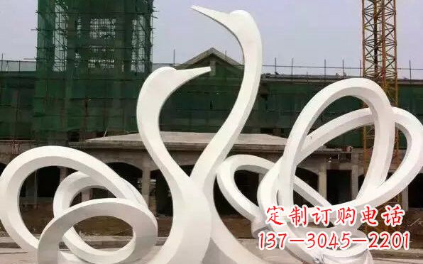 河源不锈钢天鹅雕塑美丽而优雅