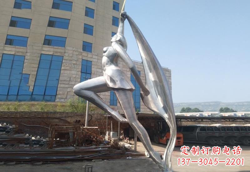 河源不锈钢抽象艺术体操女孩雕塑