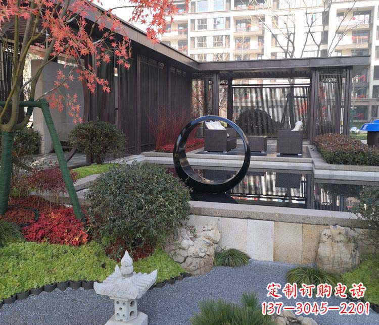 河源不锈钢抽象圆环雕塑