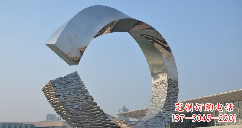 河源不锈钢抽象圆环广场景观雕塑