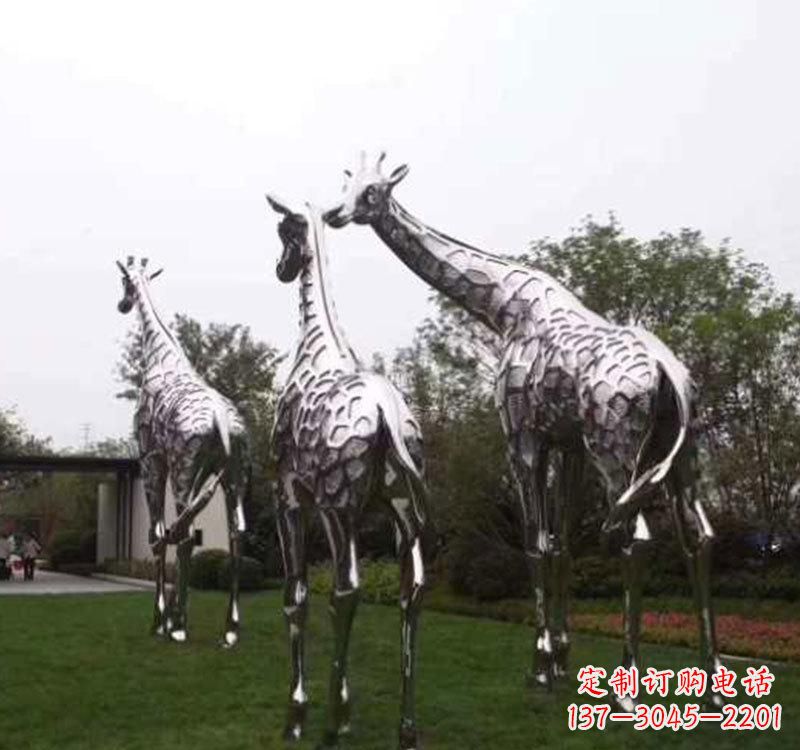 河源精美的不锈钢大型长颈鹿雕塑