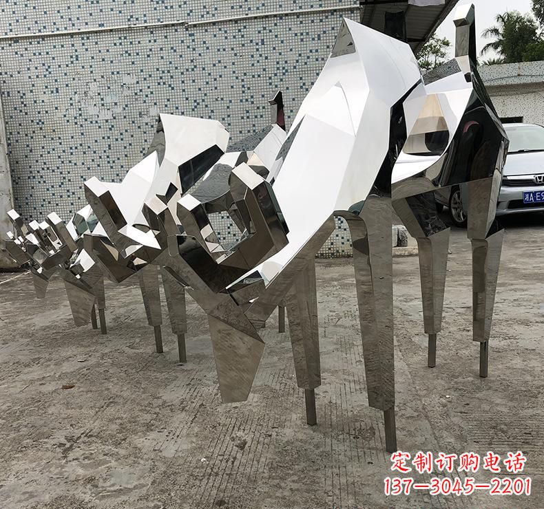 河源不锈钢小鹿雕塑把自然美景带入家中
