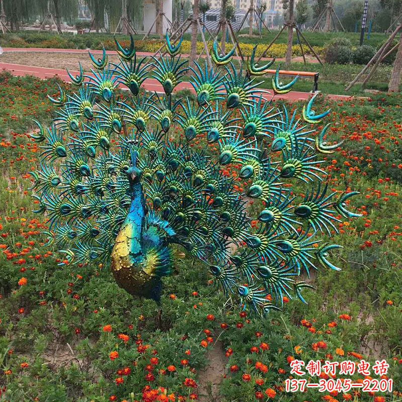 河源不锈钢仿真孔雀雕塑-公园草坪动物雕塑摆件