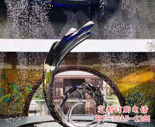 河源凤凰雕塑优雅的不锈钢艺术
