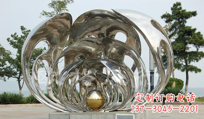 河源不锈钢公园抽象贝壳珍珠雕塑