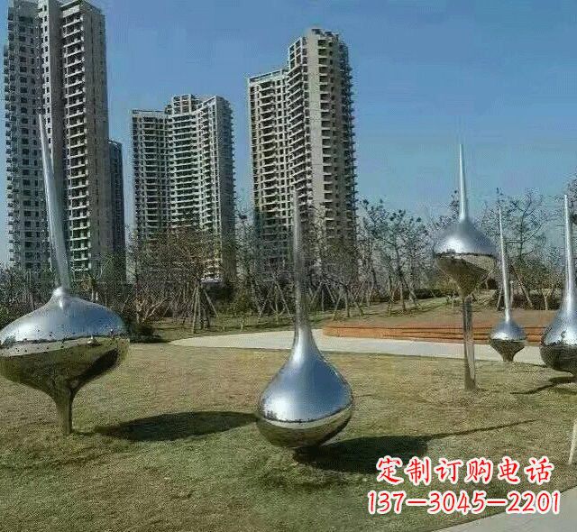 河源不锈钢公园抽象陀螺雕塑