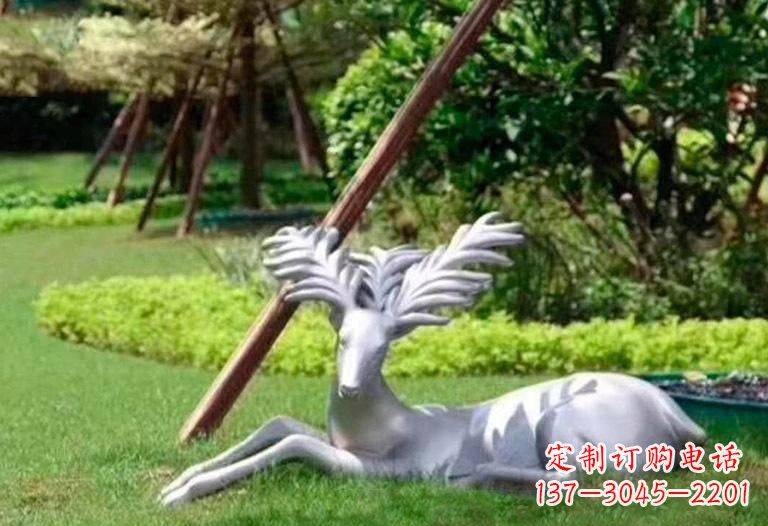 河源不锈钢公园动物大角鹿雕塑