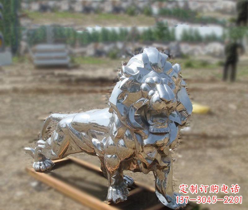 河源不锈钢雕刻的狮子