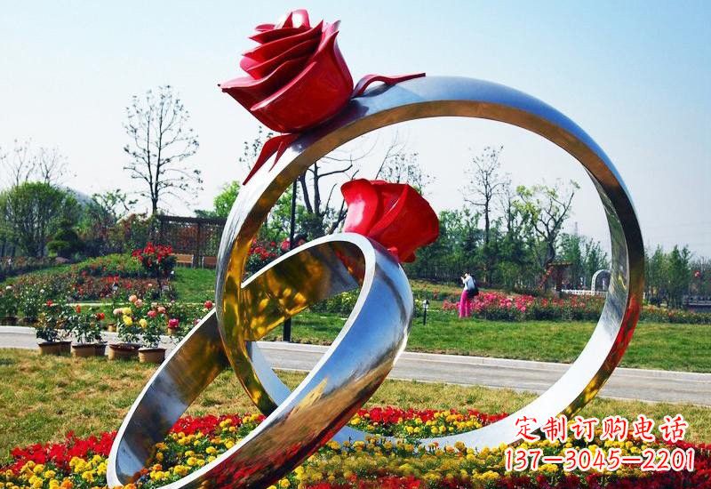 河源不锈钢公园玫瑰花戒指雕塑精致精美的礼物