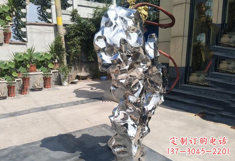 河源不锈钢公园小区太湖石雕塑