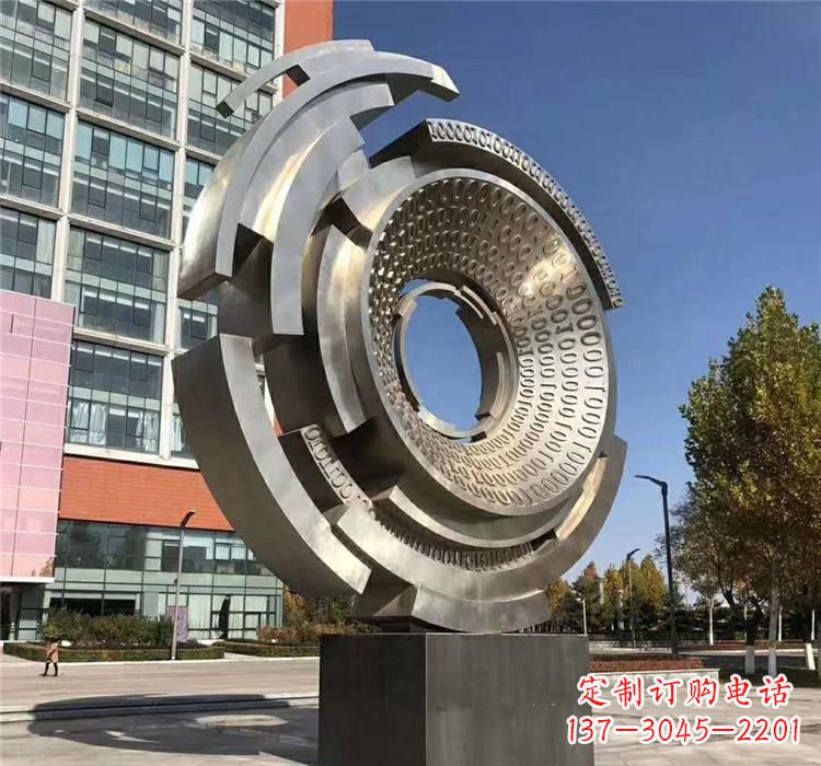 河源不锈钢广场齿轮雕塑