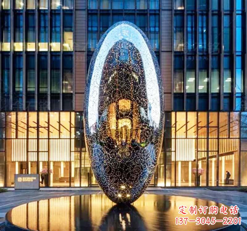 河源不锈钢广场抽象圆环雕塑