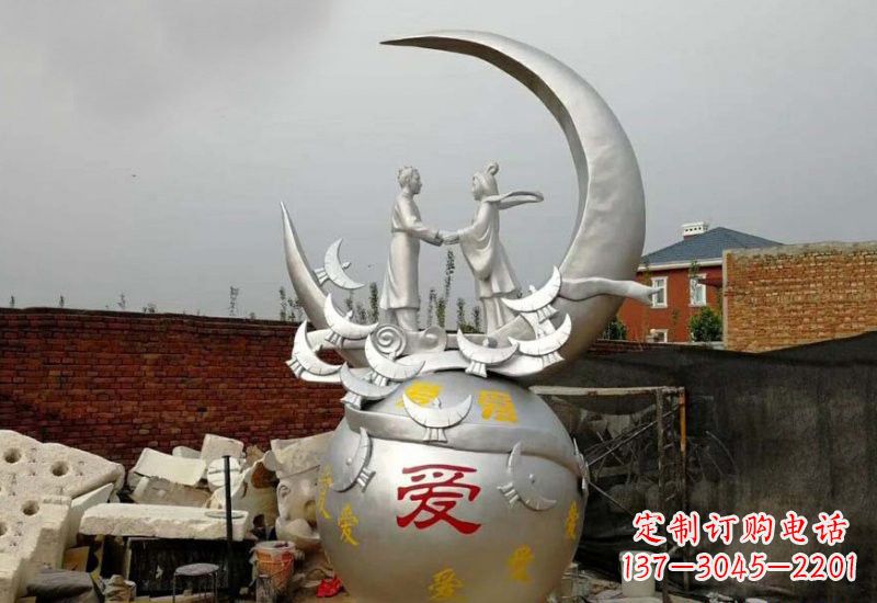 河源不锈钢广场牛郎织女雕塑
