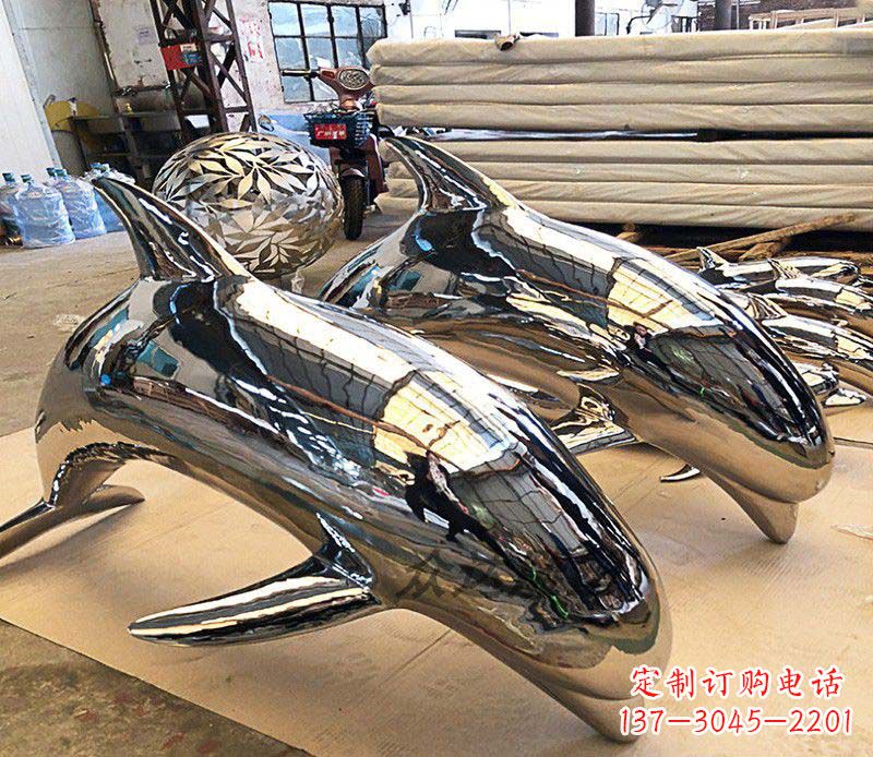 河源不锈钢海豚雕塑传承美丽的海洋文化