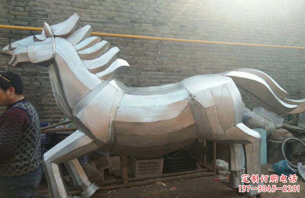 河源不锈钢户外马雕塑精美的艺术装点