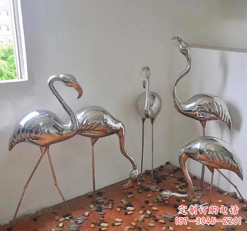 河源不锈钢火烈鸟象征勇气与活力