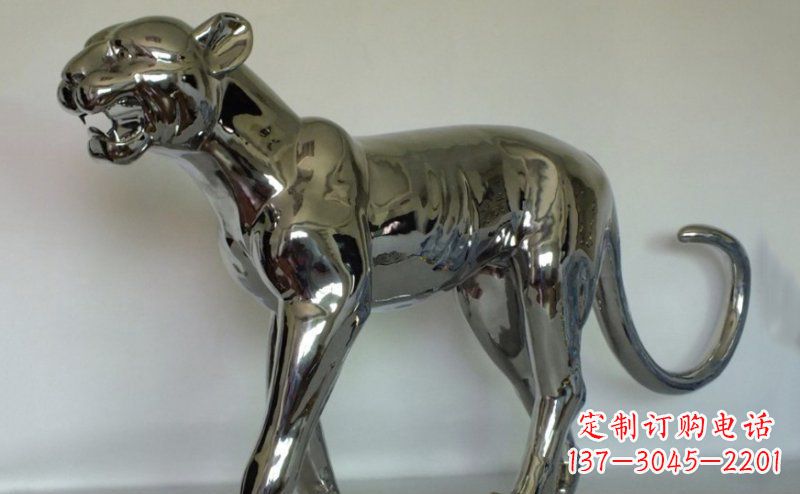 河源不锈钢金钱豹雕塑给人以高贵气质的艺术瑰宝