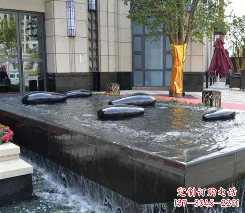 河源不锈钢景观异形水滴雕塑
