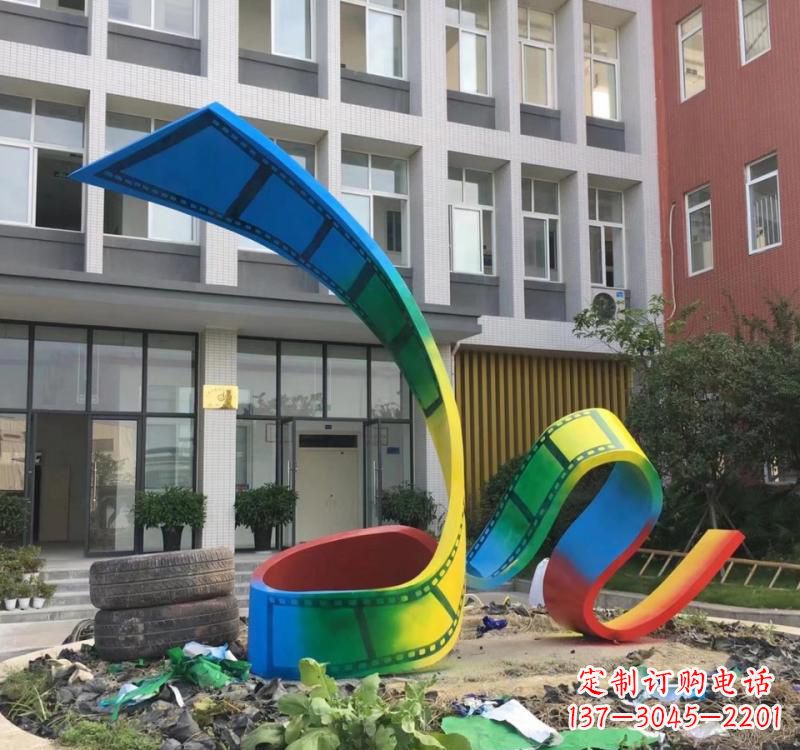 河源不锈钢烤漆艺术胶卷雕塑——缔造艺术精品