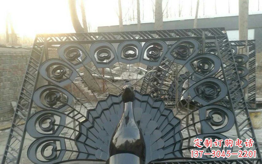 河源不锈钢孔雀开屏景观雕塑