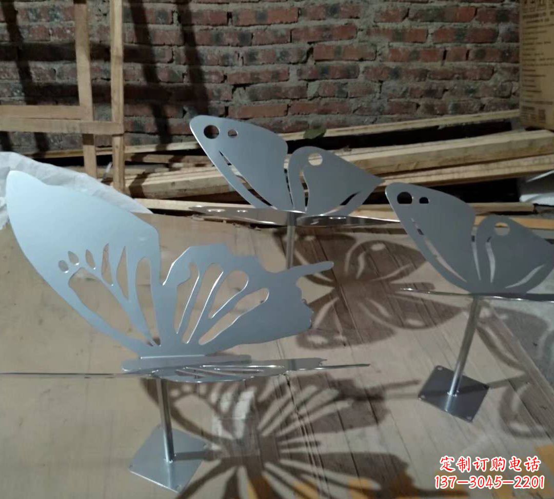 河源蝴蝶之舞不锈钢镂空蝴蝶景观雕塑