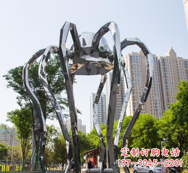 河源不锈钢螃蟹雕塑2