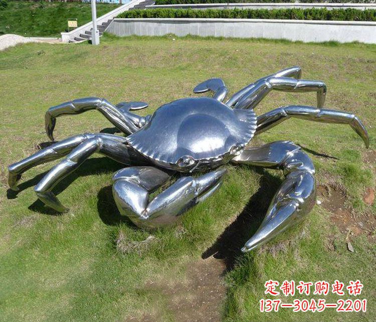 河源不锈钢螃蟹雕塑——给景观增添灵动之美