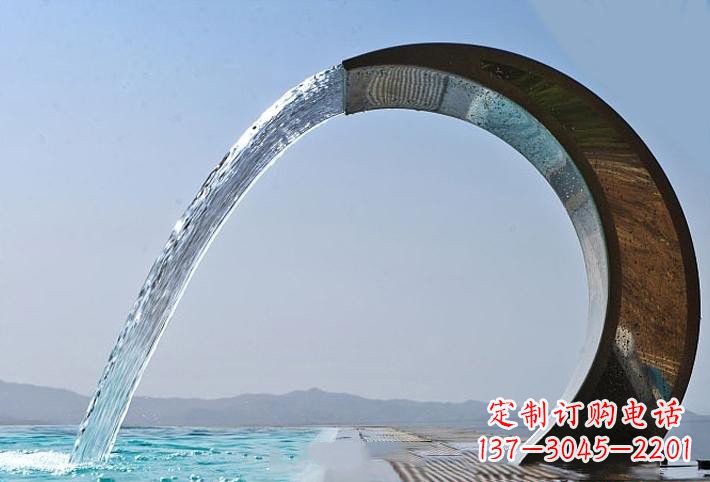 河源精美不锈钢喷水圆环雕塑