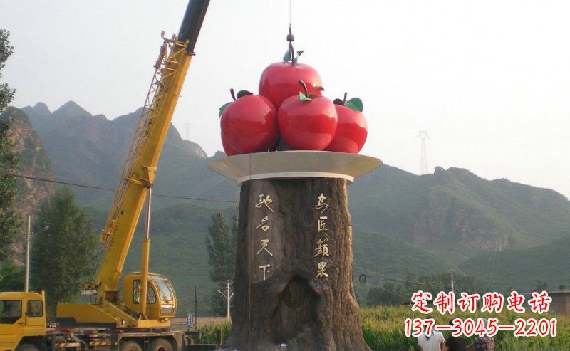 河源不锈钢苹果雕塑艺术与科技的结合