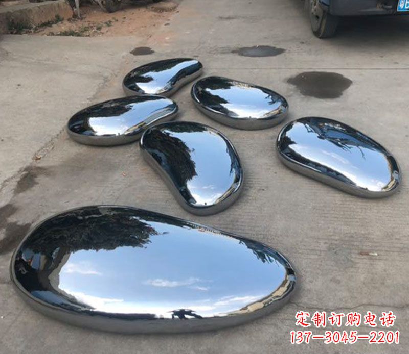 河源水滴雕塑——不锈钢的精美之作
