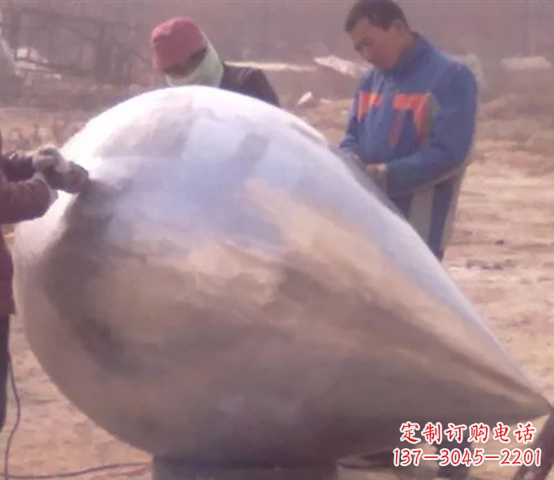 河源不锈钢水滴雕塑精致美丽的艺术品