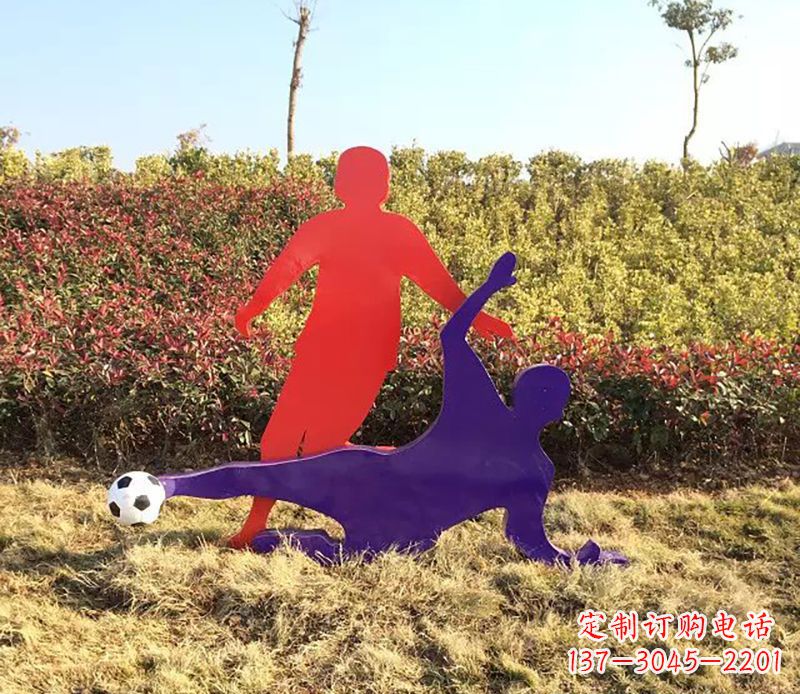 河源不锈钢踢足球广场雕塑