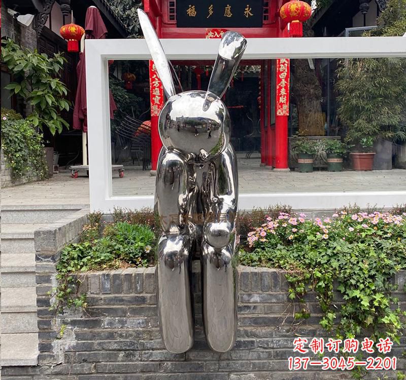 河源不锈钢兔子雕塑精美的艺术作品