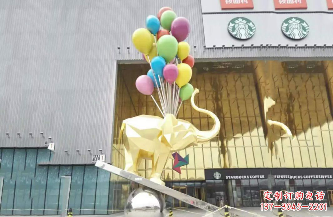 河源小象踩球不锈钢雕塑的魅力